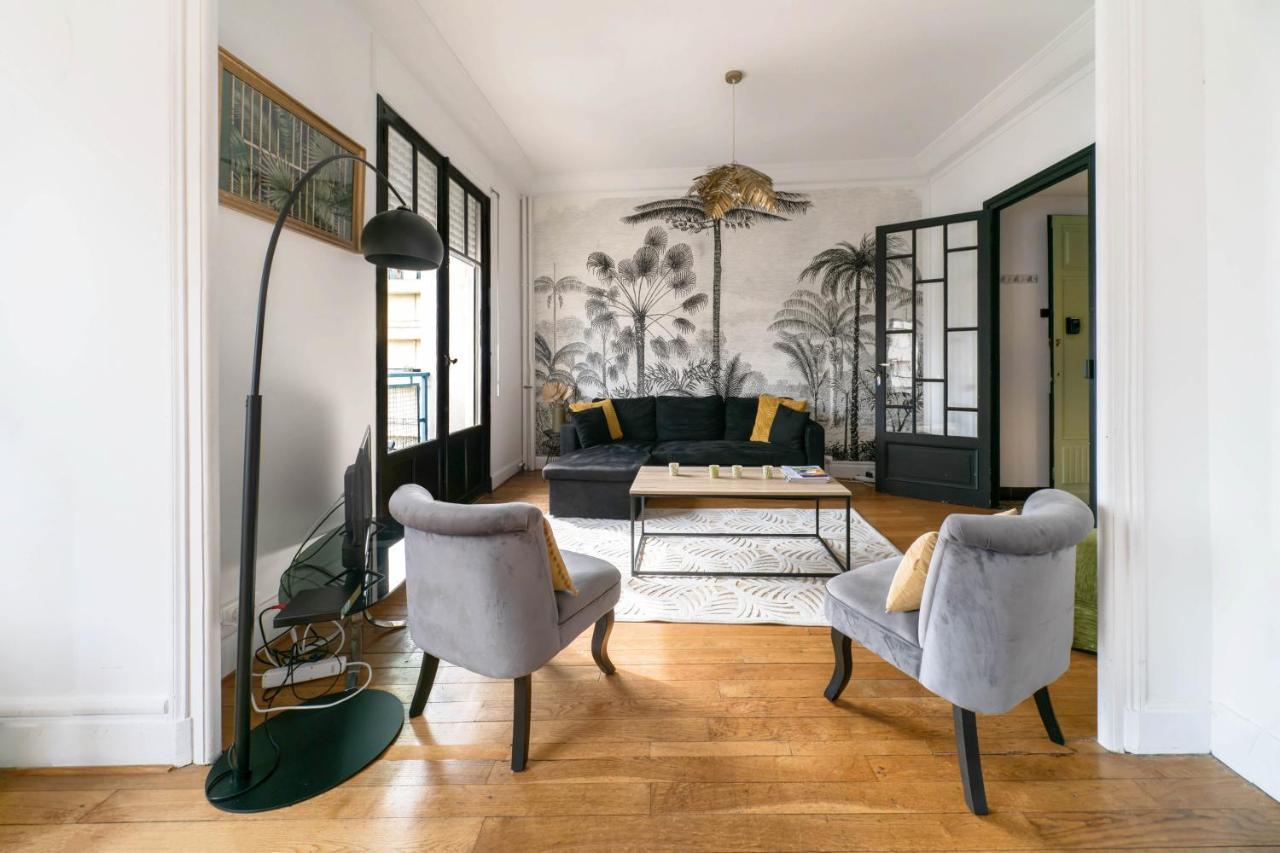 Residence Le Paris - Appartements Centre Ville 비시 외부 사진