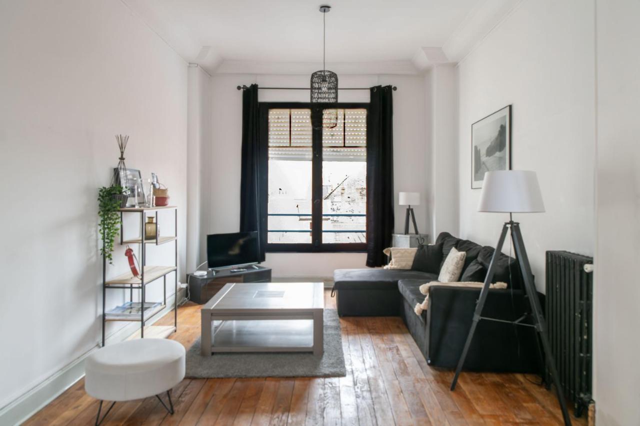 Residence Le Paris - Appartements Centre Ville 비시 외부 사진