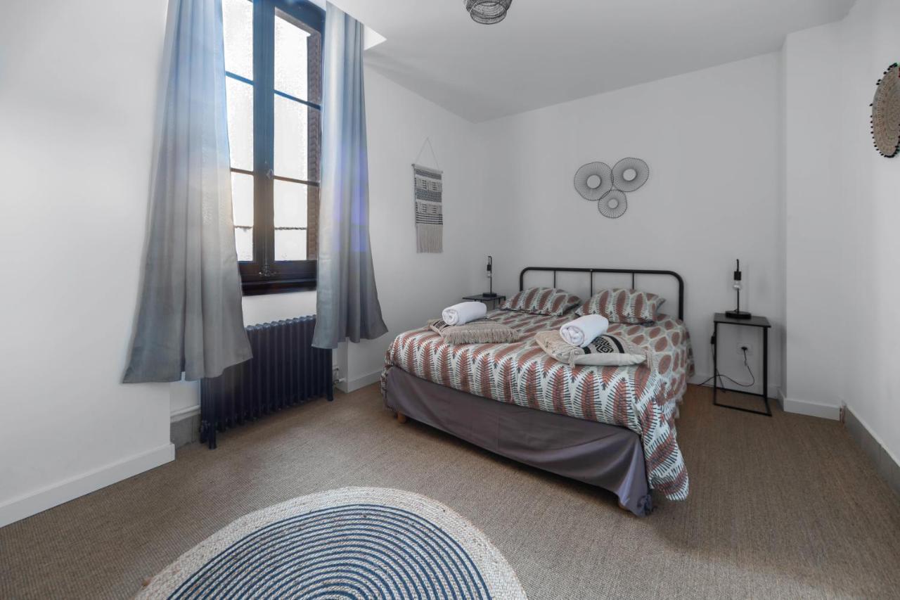 Residence Le Paris - Appartements Centre Ville 비시 외부 사진