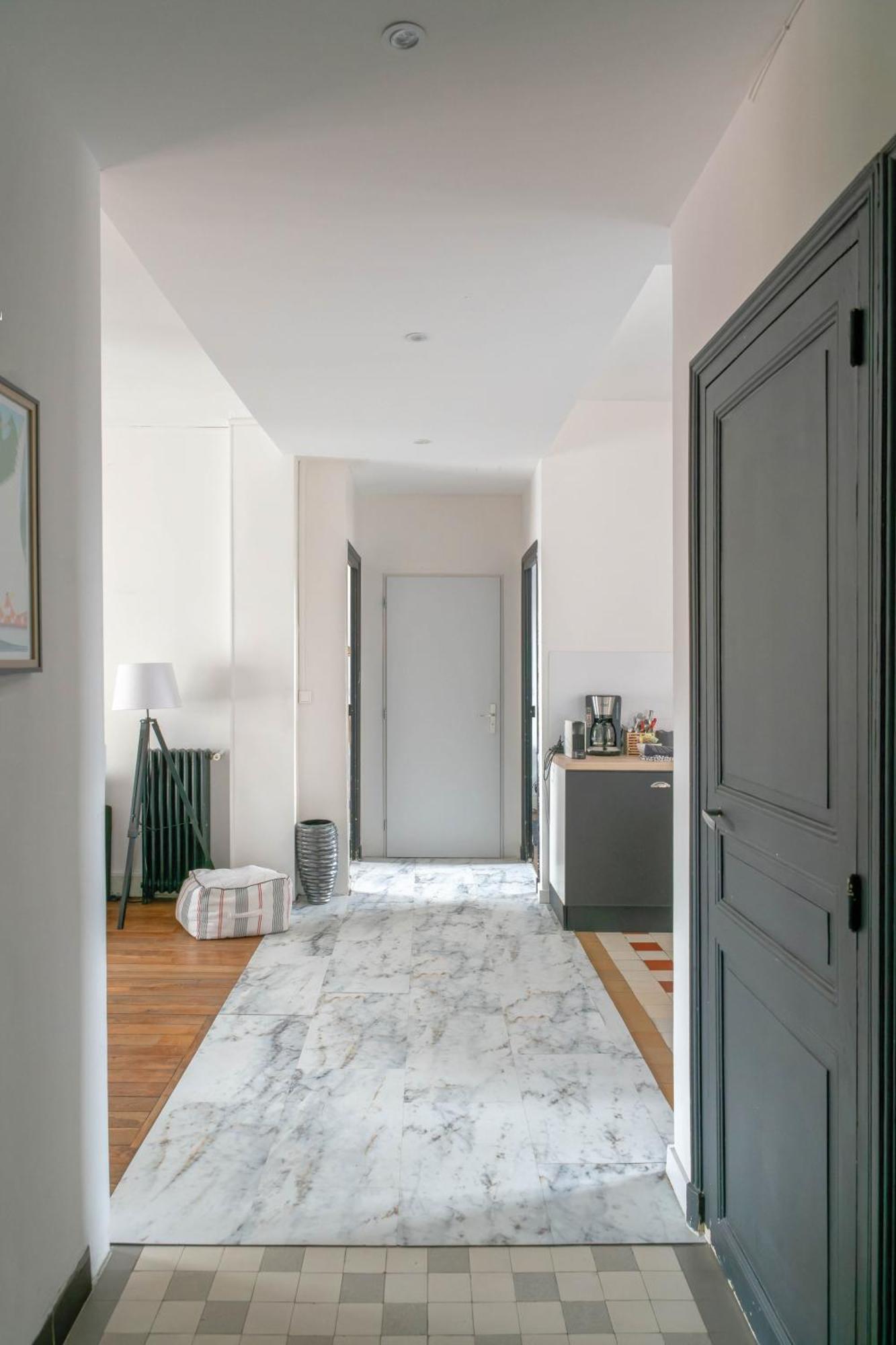 Residence Le Paris - Appartements Centre Ville 비시 객실 사진