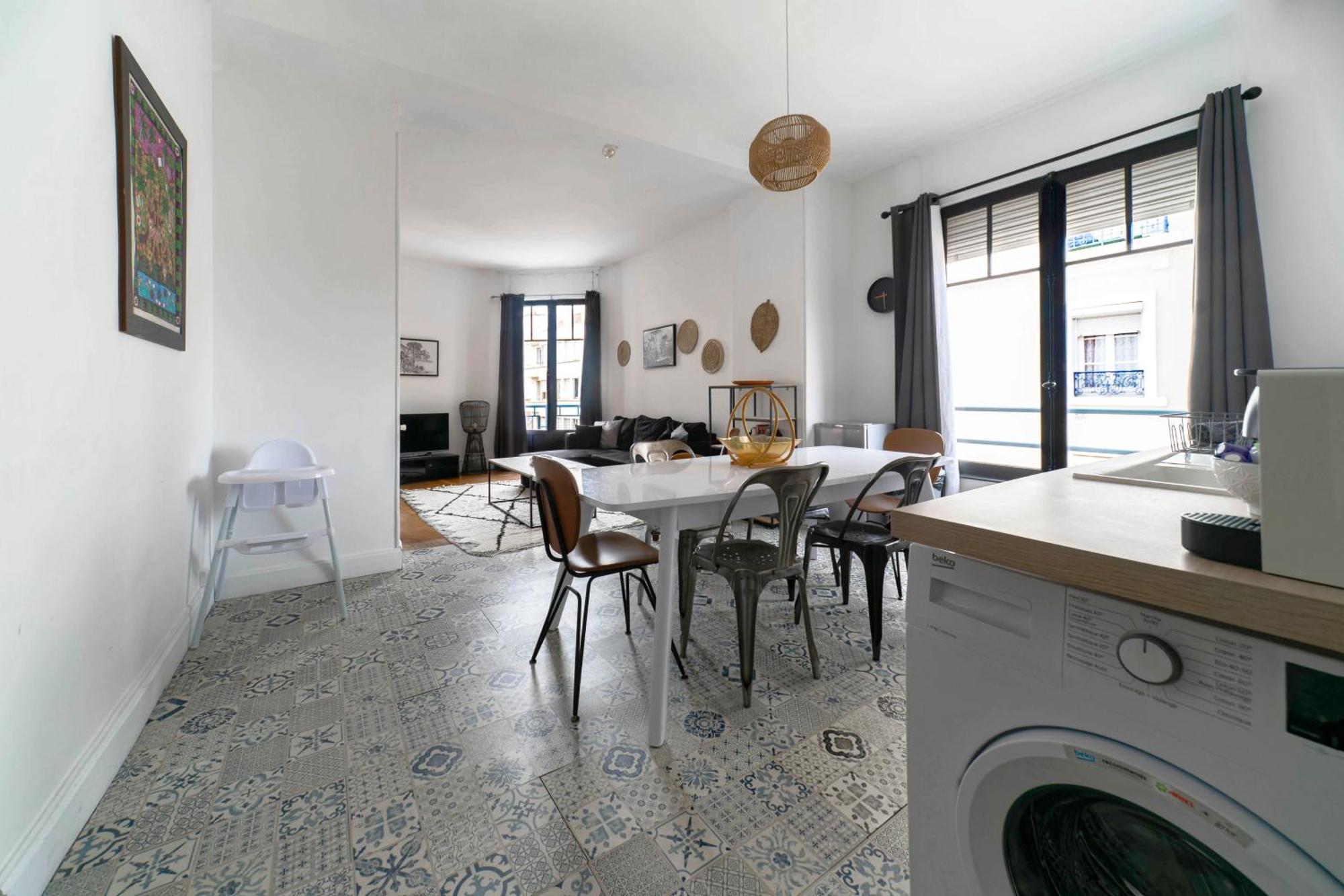 Residence Le Paris - Appartements Centre Ville 비시 객실 사진